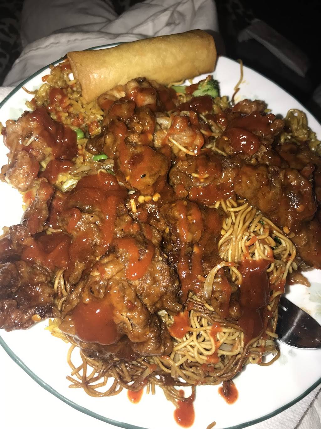 Golden Star Chinese Food | restaurant | 164 Sandalwood Pkwy E, Brampton, ON L6Z 3S4, Canada | 9059701886 OR +1 905-970-1886