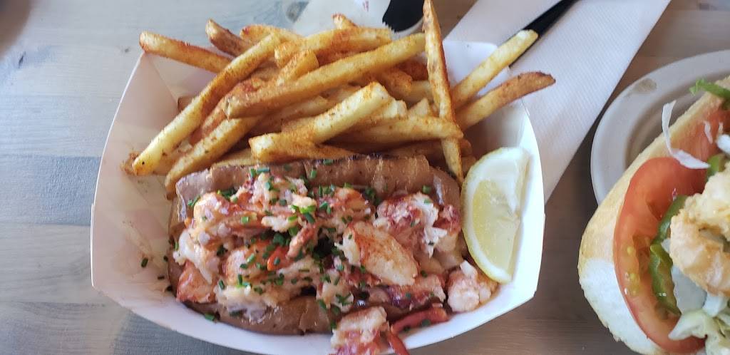 Hook and Anchor Fish & Lobster House | restaurant | 3305 Newport Blvd ste e, Newport Beach, CA 92663, USA | 9494237169 OR +1 949-423-7169