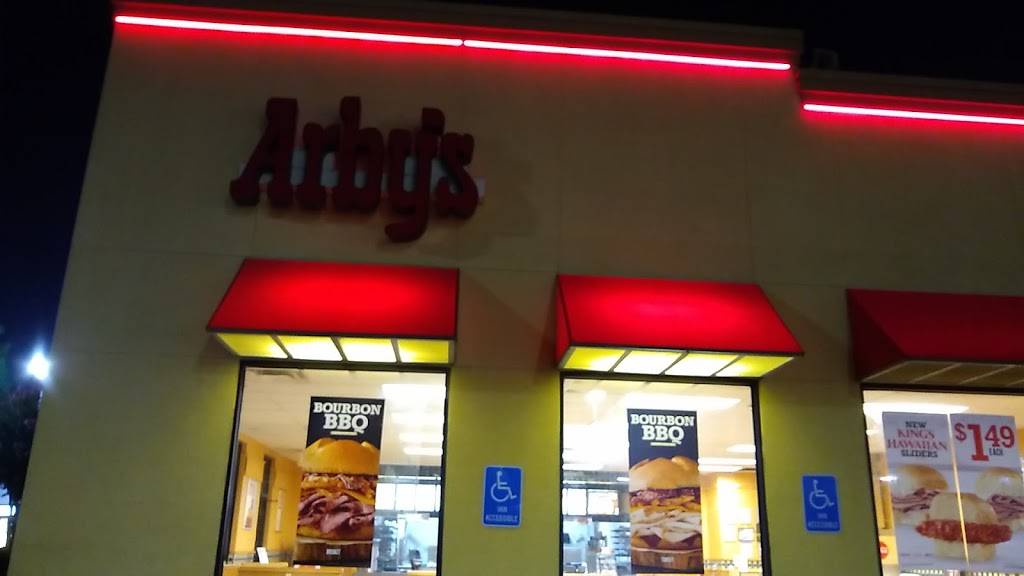 Arbys | restaurant | 490 N Elm St, Haughton, LA 71037, USA | 3183909712 OR +1 318-390-9712