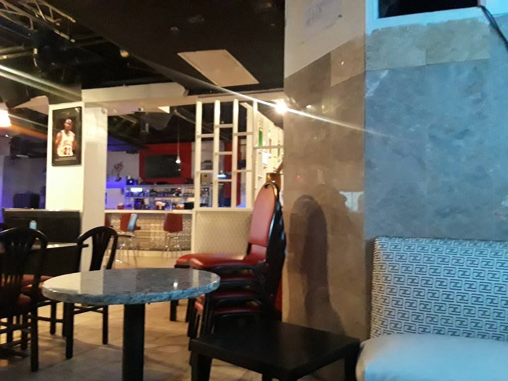 Crystal Restaurant & Bar | restaurant | 1401 University Blvd E # G12, Hyattsville, MD 20783, USA | 3014081600 OR +1 301-408-1600