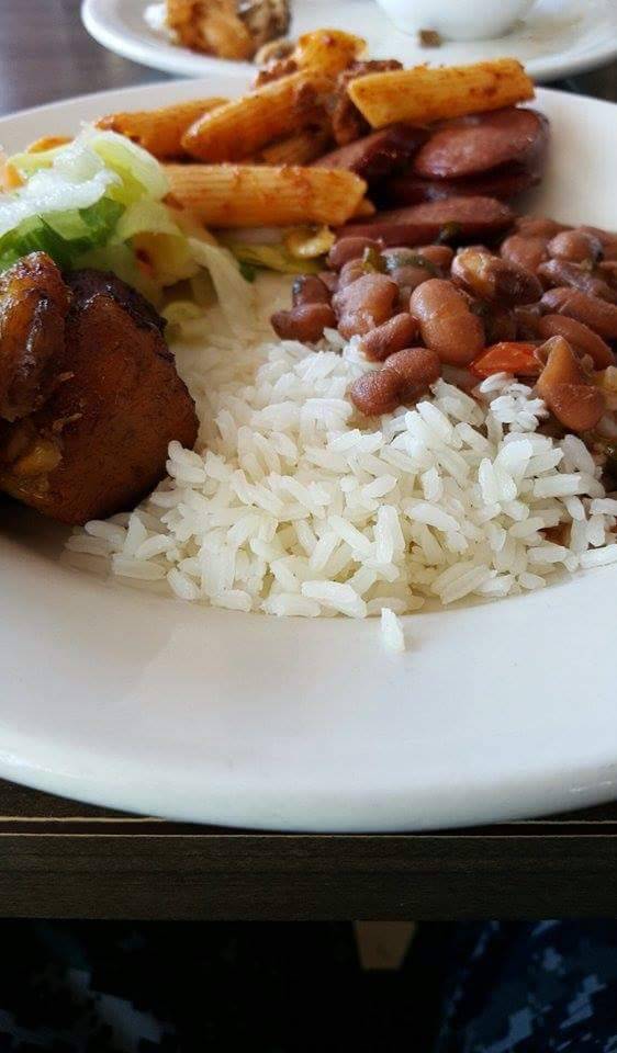 El Bohio Restaurant | restaurant | 1127 Harry Wurzbach Rd, San Antonio, TX 78209, USA | 2108228075 OR +1 210-822-8075