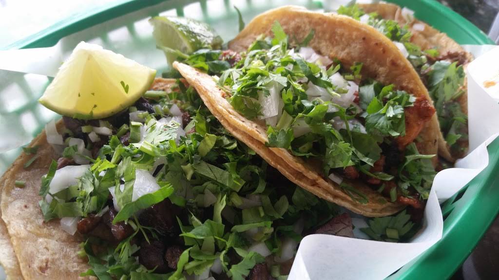 Cilantro Taco Grill | restaurant | 677 N York St, Elmhurst, IL 60126, USA | 6303594864 OR +1 630-359-4864