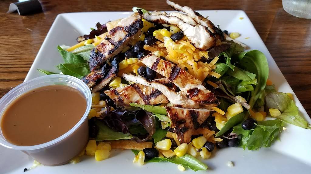 Double S Smokehouse | restaurant | 49 Oakland Ave, Warwick, NY 10990, USA | 8453248522 OR +1 845-324-8522