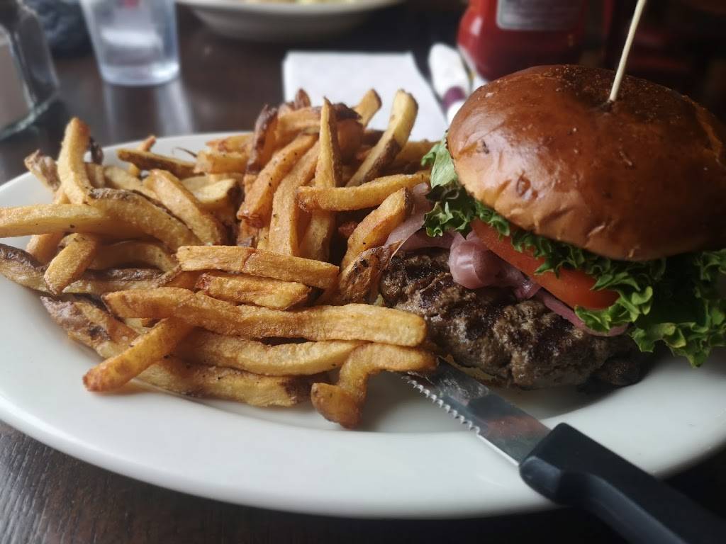 The Piggery | restaurant | 1625 W Irving Park Rd, Chicago, IL 60613, USA | 7732817447 OR +1 773-281-7447