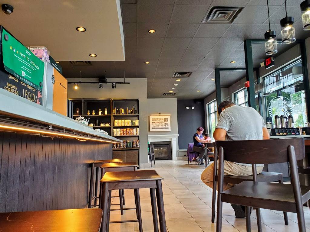 Starbucks | cafe | 242 Elliott St, Beverly, MA 01915, USA | 9789270748 OR +1 978-927-0748