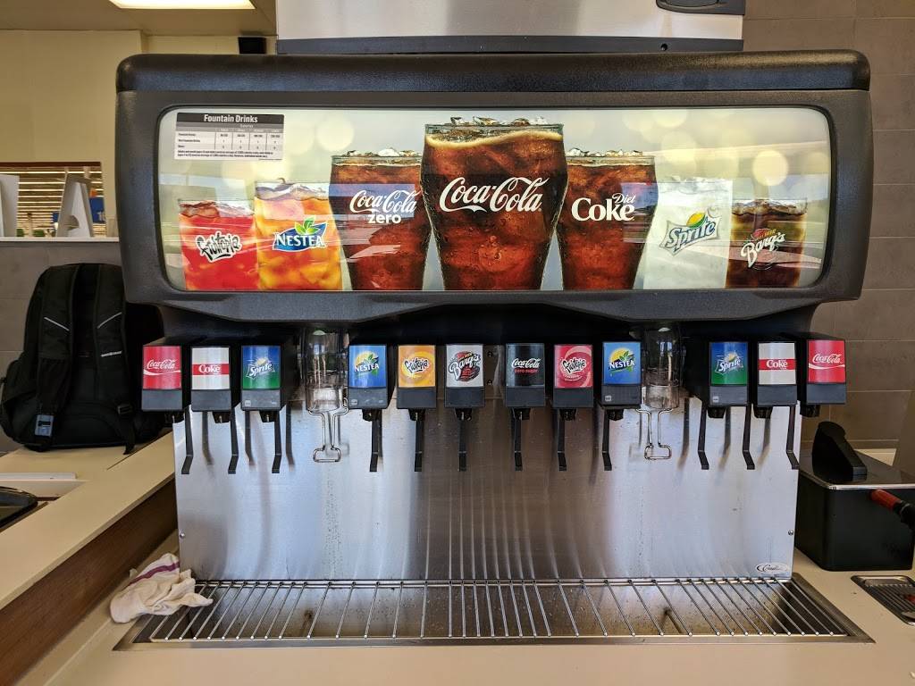 McDonalds | cafe | 1070 Major Mackenzie Dr E, Richmond Hill, ON L4S 1P3, Canada | 9055089550 OR +1 905-508-9550