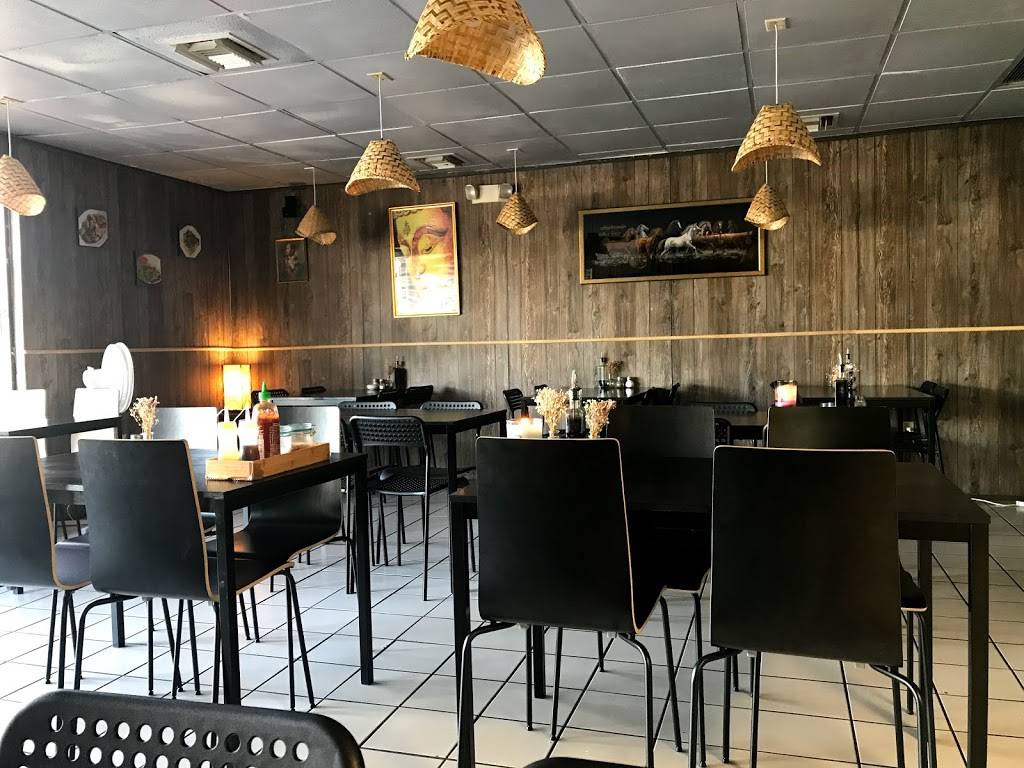 Dee Dees Thai n Sushi | restaurant | 2470 Sheridan St, Hollywood, FL 33020, USA | 7542011195 OR +1 754-201-1195