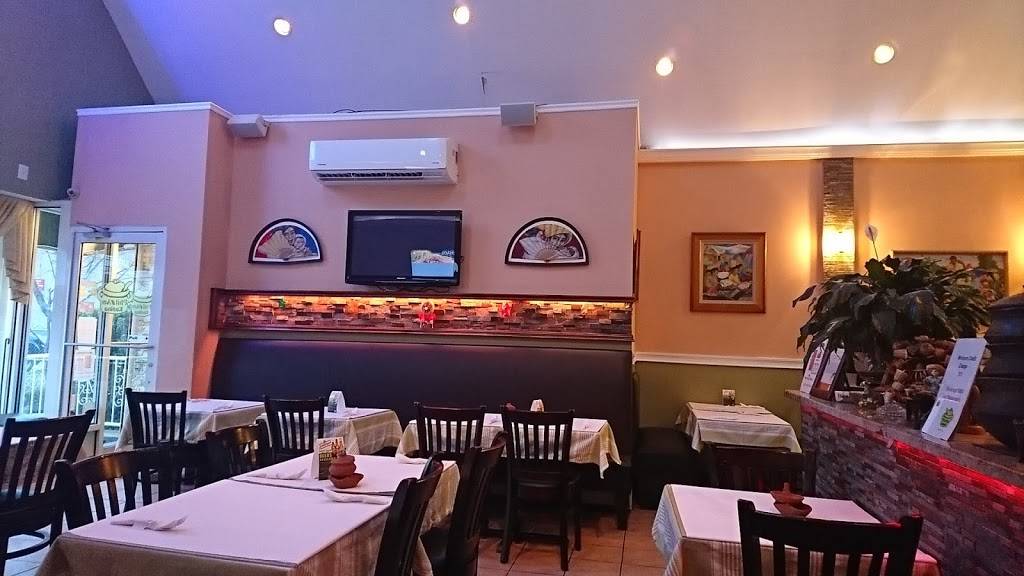 Phil-Am Kusina | restaurant | 556 Tompkins Ave, Staten Island, NY 10305, USA | 7187273663 OR +1 718-727-3663