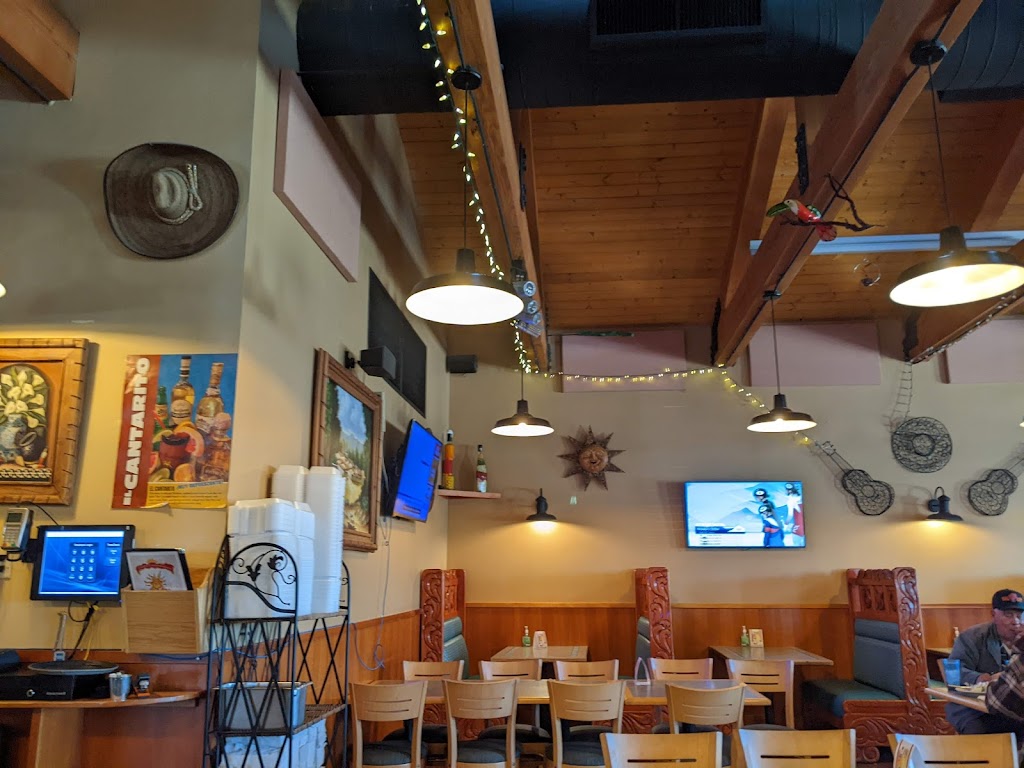 Fiesta Guadalajara | restaurant | 1571 Ogden Rd, Montrose, CO 81401, USA | 9702492460 OR +1 970-249-2460