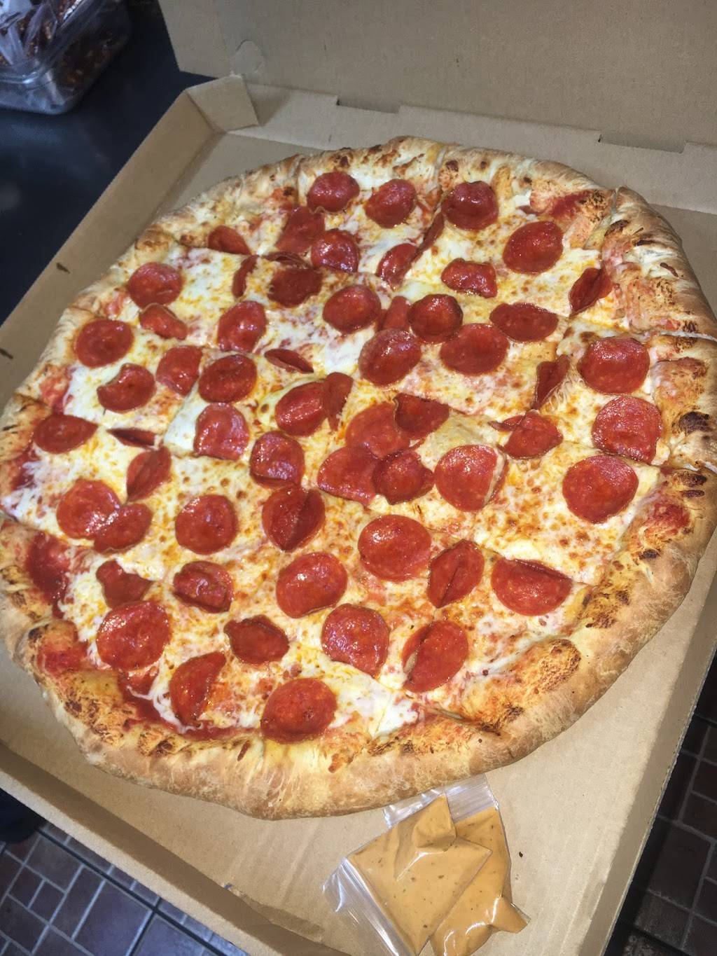 JHON`S PIZZA | restaurant | 21301, Blvd. Casa Blanca, Matamoros Norte-Centro-Sur, Las Misiones, 22215 Tijuana, B.C., Mexico | 016649052000 OR +52 664 905 2000