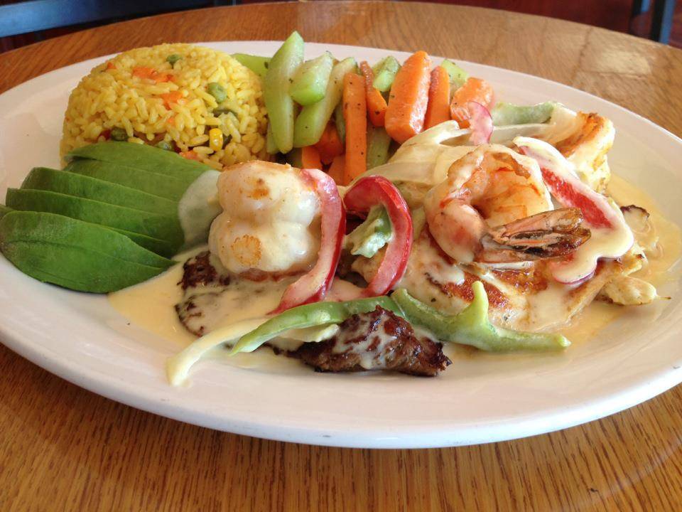 Gusto Latino bar and restaurant | restaurant | 387 Fulton Ave, Hempstead, NY 11550, USA | 5163071818 OR +1 516-307-1818