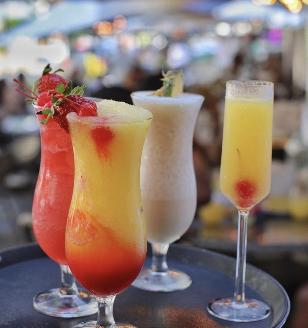 SoBe Hookah Salt Cafe | night club | 1401 Collins Ave, Miami Beach, FL 33139, USA | 8633220509 OR +1 863-322-0509