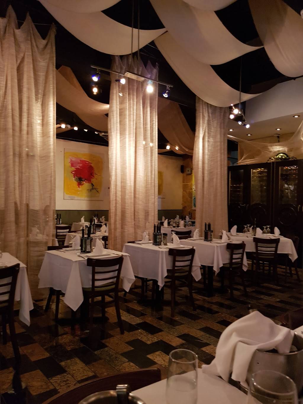 Fifis on the Beach Seafood Restaurant | restaurant | 6934 Collins Ave, Miami Beach, FL 33141, USA | 3058655665 OR +1 305-865-5665