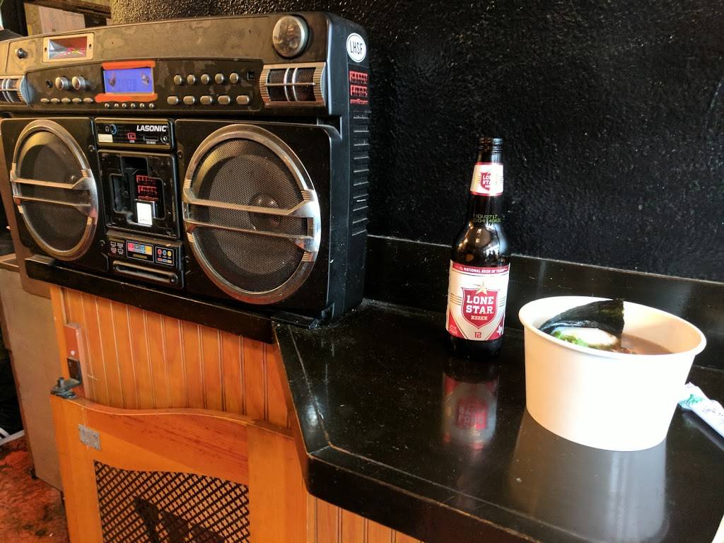 Wing Wings | restaurant | 422 Haight St, San Francisco, CA 94117, USA | 4158345001 OR +1 415-834-5001