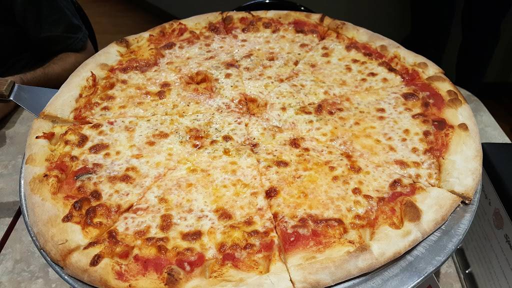 Clara & Ray’s Ristorante Italiano | restaurant | Palmetto Plaza, 5140 Sunset Blvd suite e, Lexington, SC 29072, USA | 8039510051 OR +1 803-951-0051