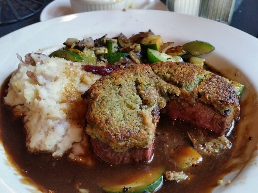 Kahills Restaurant and pub | restaurant | 1791 N Mecklenburg Ave, South Hill, VA 23970, USA | 4344476941 OR +1 434-447-6941