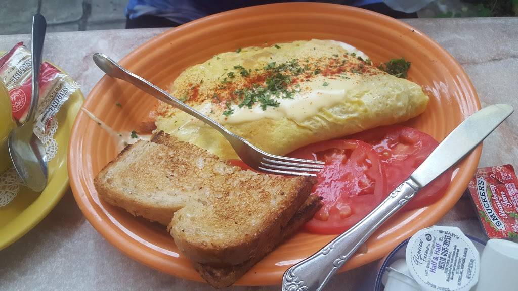 Good Morning Mamas | restaurant | 1001 E 54th St, Indianapolis, IN 46220, USA | 3172553800 OR +1 317-255-3800