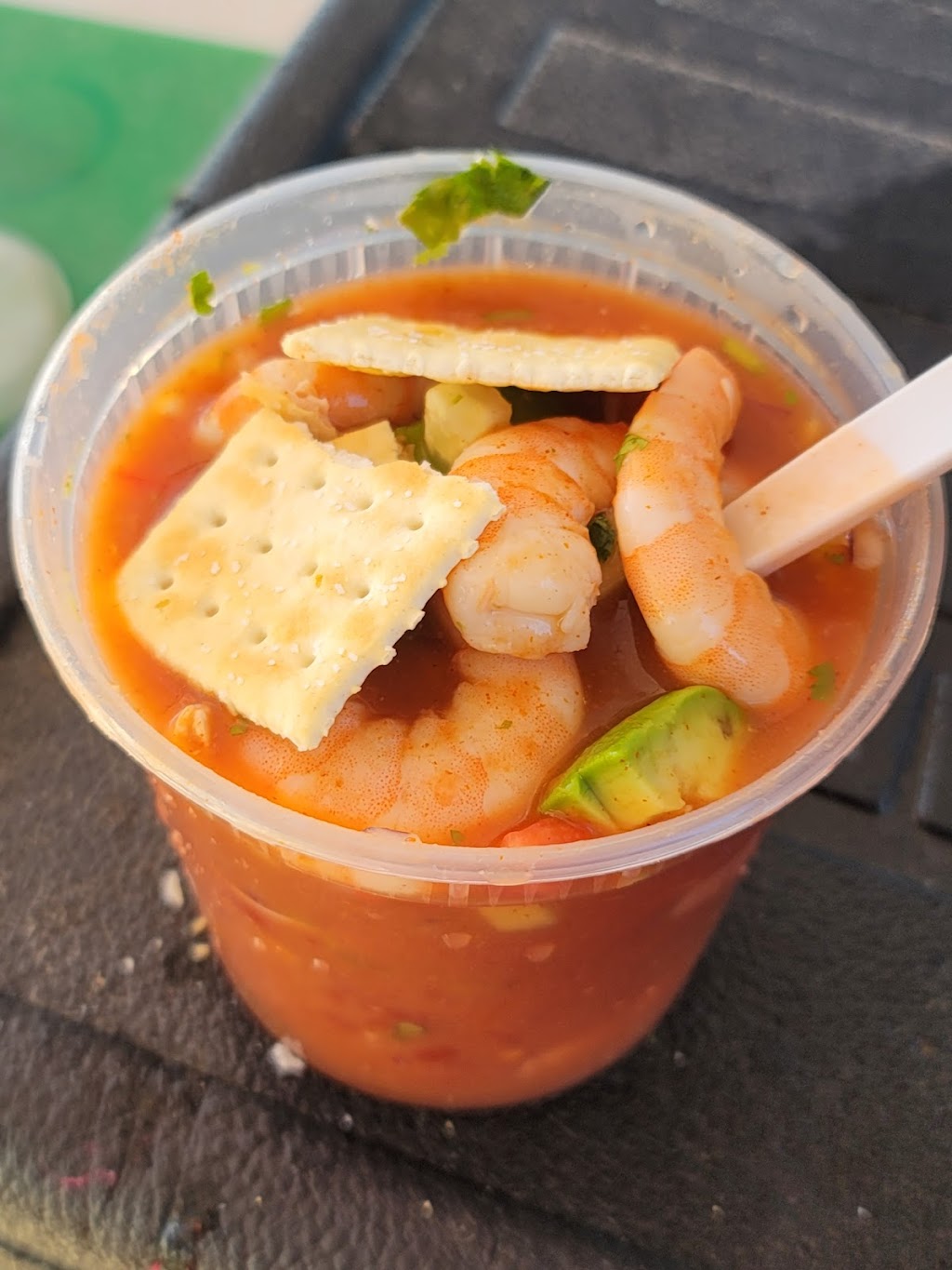 Mariscos el Pescador | restaurant | 112 E Bishop St, Santa Ana, CA 92701, USA | 7148053389 OR +1 714-805-3389