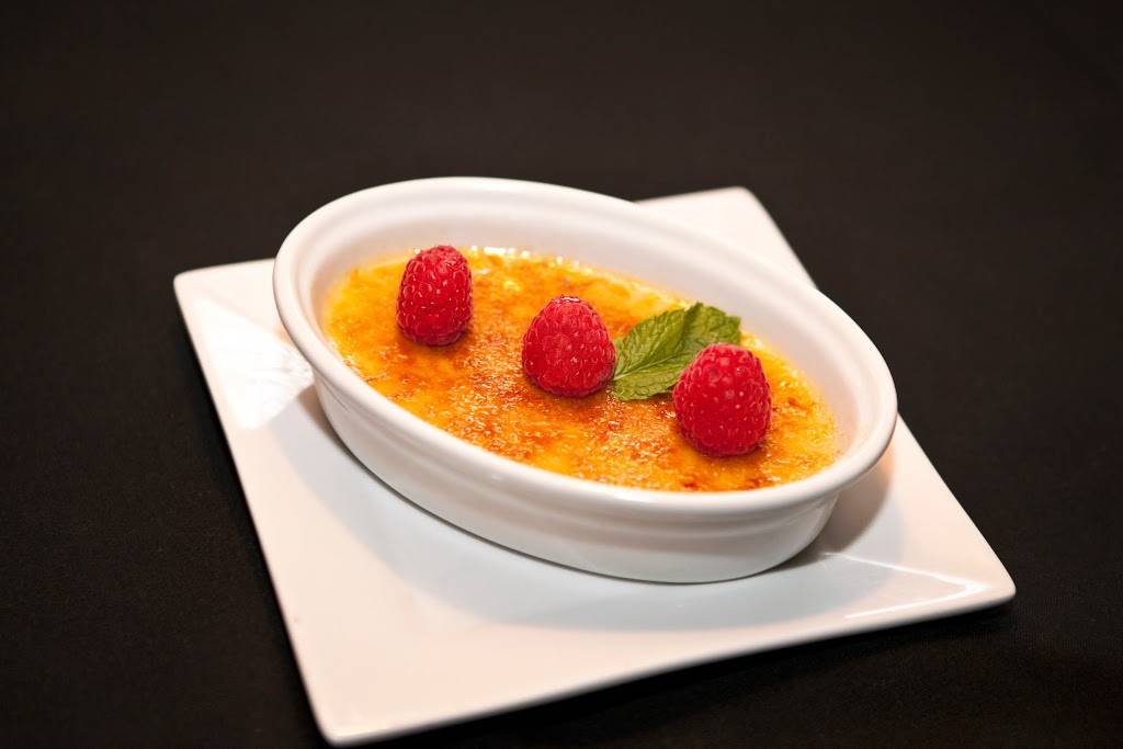 Sterlings Bistro | restaurant | 13905 Lakeside Cir, Sterling Heights, MI 48313, USA | 5865660627 OR +1 586-566-0627