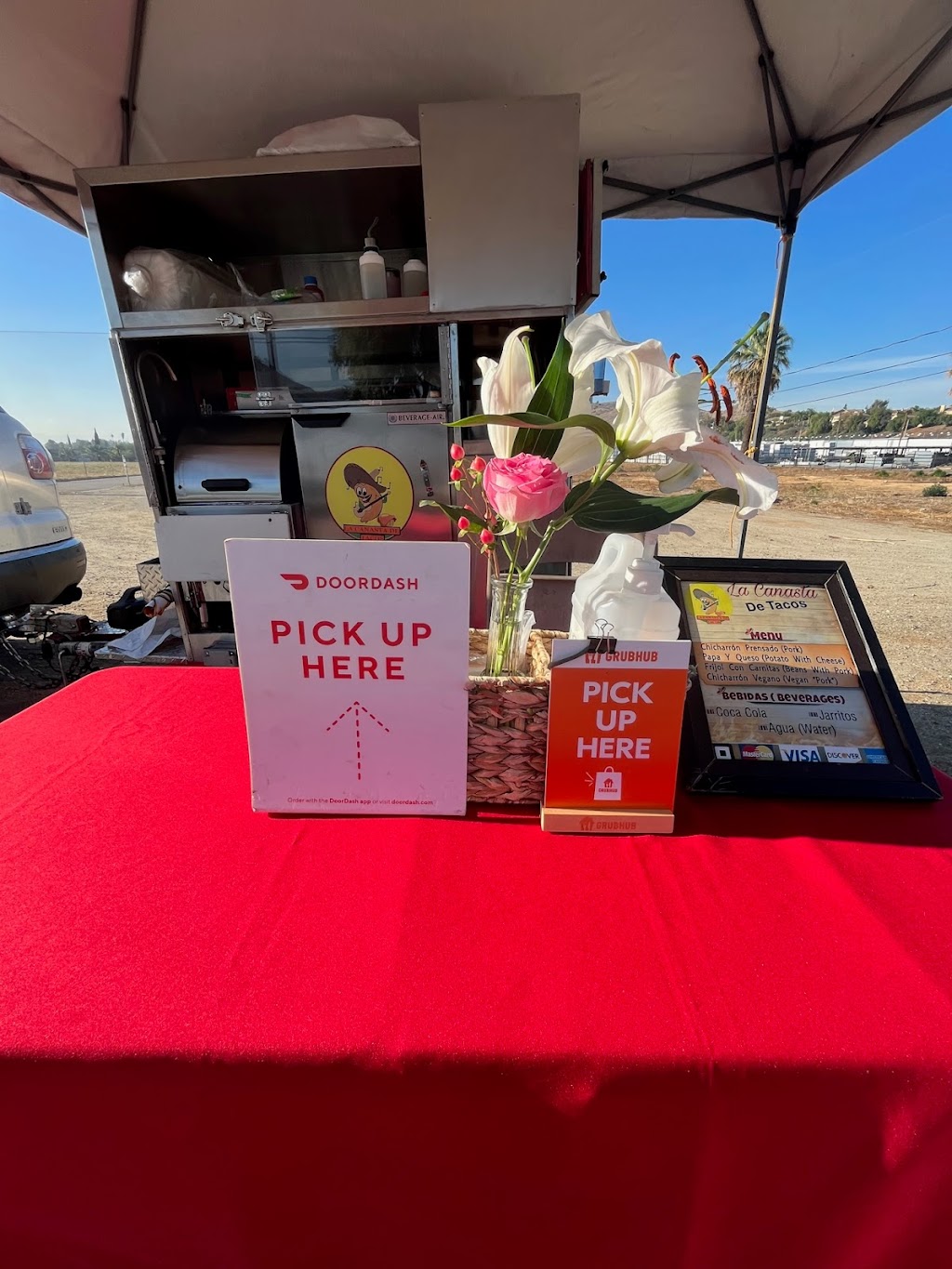 TACOLLYNN | restaurant | 3845 Stobbs Way, Jurupa Valley, CA 92509, USA | 8774907625 OR +1 877-490-7625