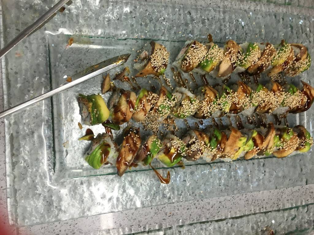 Luxe Buffet | restaurant | 2515 El Camino Real, Carlsbad, CA 92008, USA | 7607293888 OR +1 760-729-3888