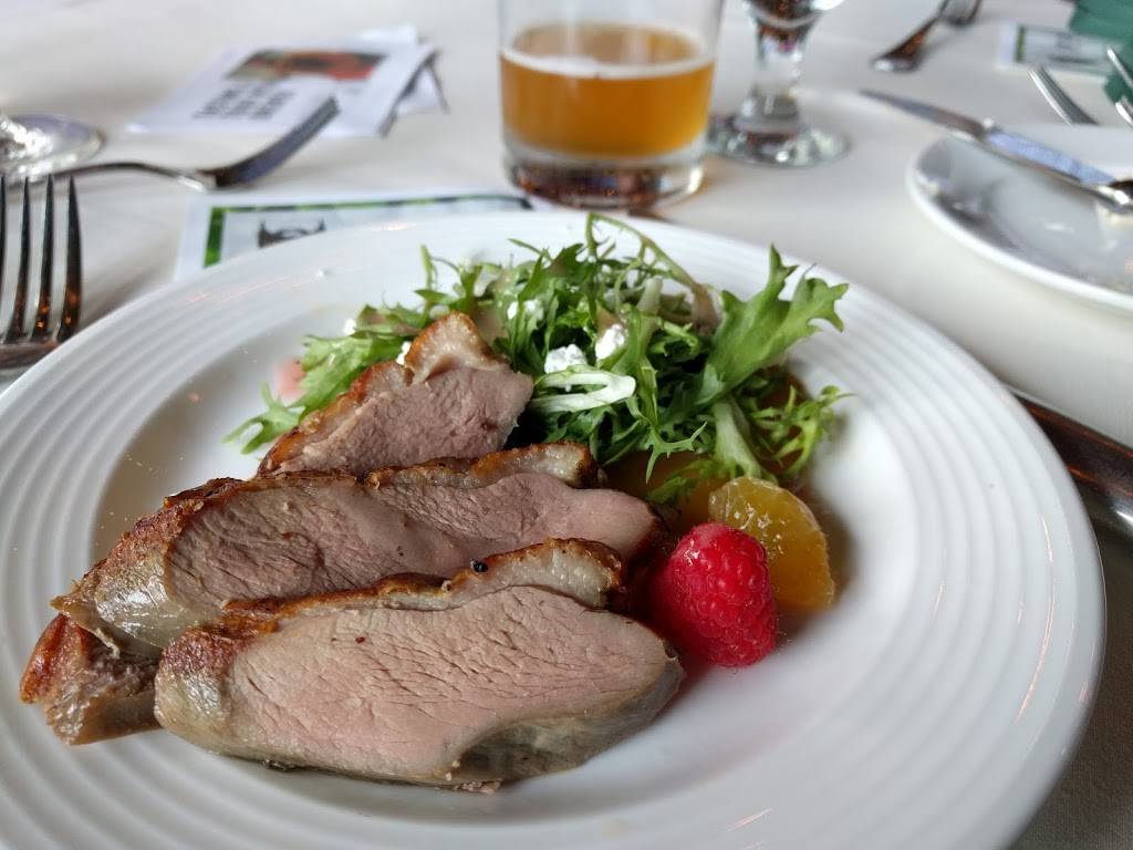 Saratoga National Golf Club | restaurant | 458 Union Ave, Saratoga Springs, NY 12866, USA | 5185834653 OR +1 518-583-4653