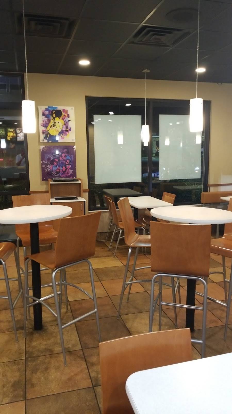 Taco Bell | meal takeaway | 1801 Julian R Allsbrook Hwy, Roanoke Rapids, NC 27870, USA | 2523080210 OR +1 252-308-0210