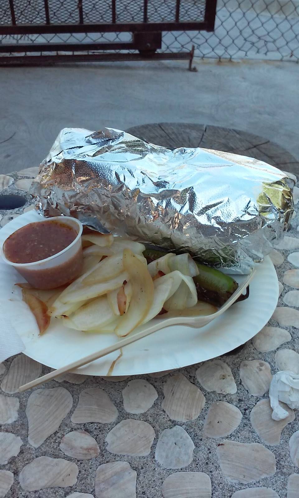 Tacos Bernis | restaurant | 2653 Granada St, Los Angeles, CA 90064, USA | 3235921613 OR +1 323-592-1613