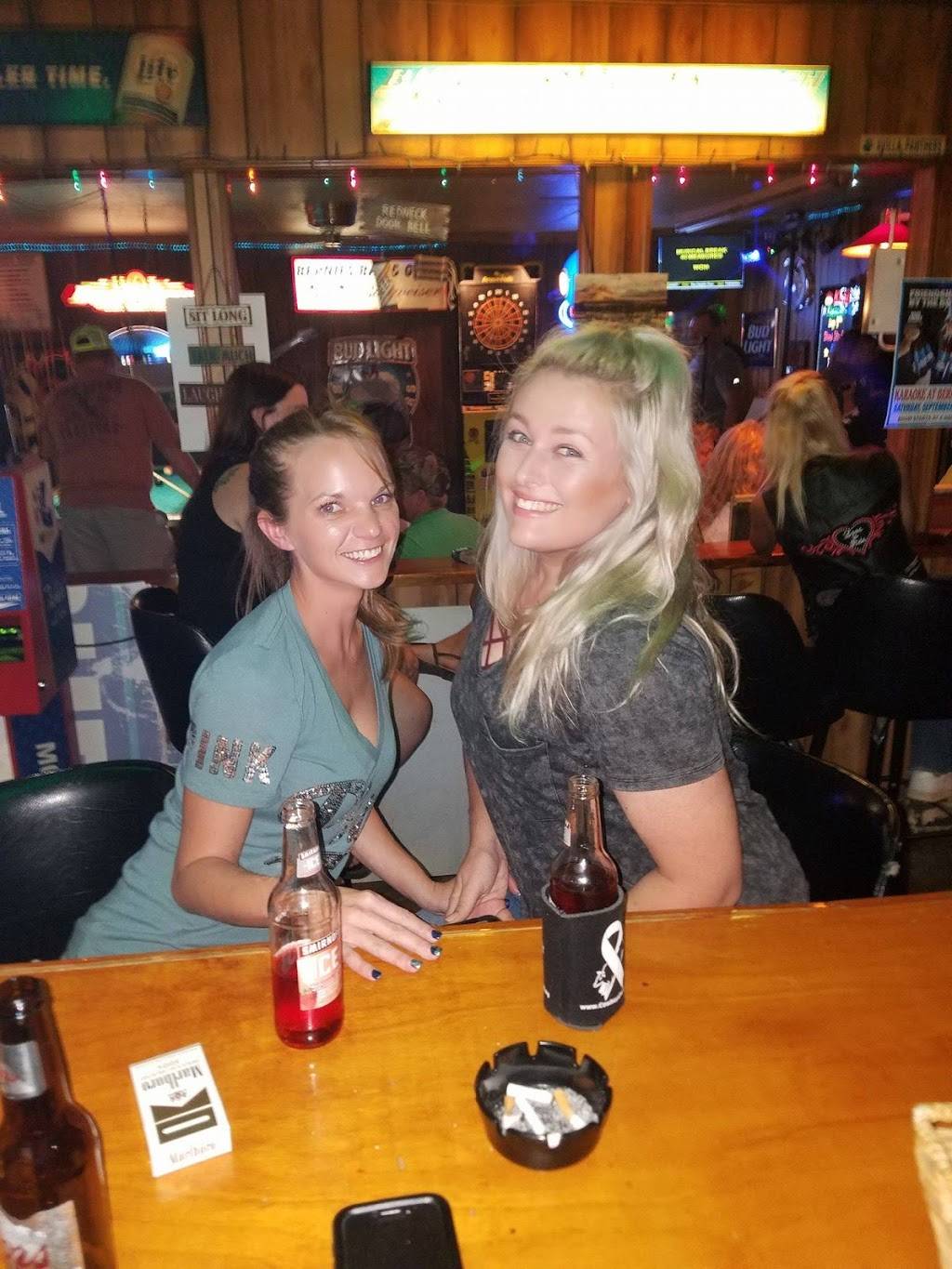 Bernies Bar & Grill | restaurant | 175 Springfield St, Avilla, MO 64833, USA | 4172465644 OR +1 417-246-5644