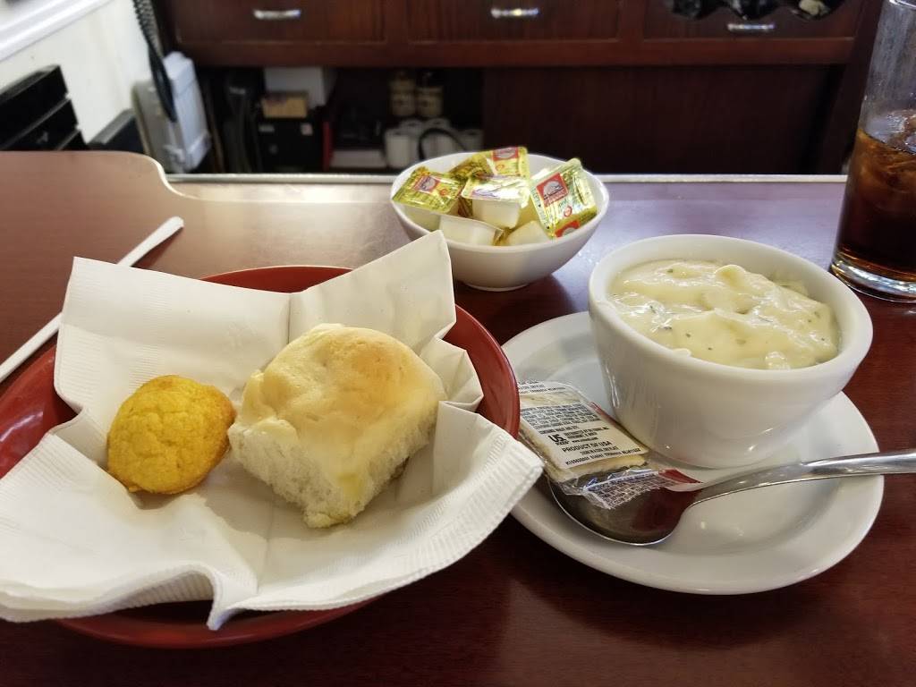 Shulers Restaurant | restaurant | 802 Mill St, Watertown, NY 13601, USA | 3157821429 OR +1 315-782-1429