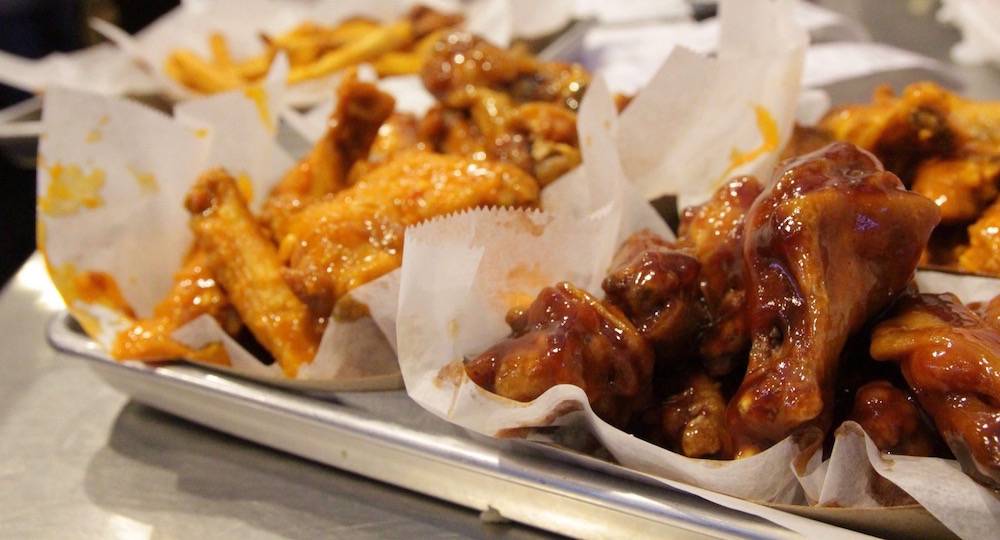 Fire Wings Delta Shores | restaurant | 8144 Delta Shores Cir S #140, Sacramento, CA 95832, USA | 9162469579 OR +1 916-246-9579