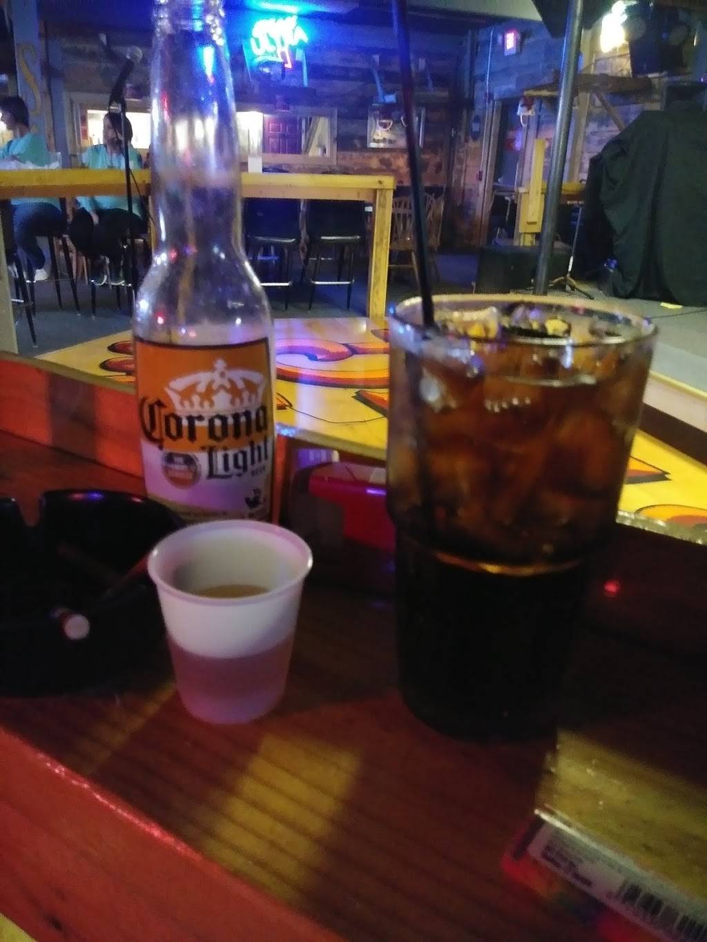 Dee Fords West | restaurant | 1960 McCaig Rd, Lincoln, AL 35096, USA | 2057630202 OR +1 205-763-0202