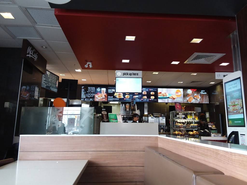 McDonalds | cafe | 2260 Markham Rd, Scarborough, ON M1B 2W4, Canada | 4163213590 OR +1 416-321-3590