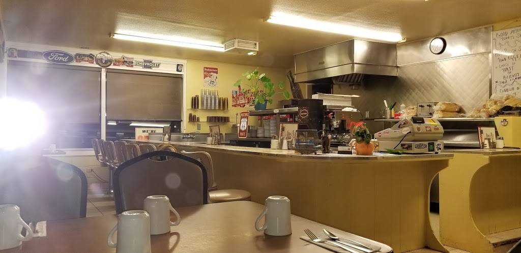 Emma Jeans Holland Burger Cafe | restaurant | 17143 N D St, Victorville, CA 92394, USA | 7602439938 OR +1 760-243-9938