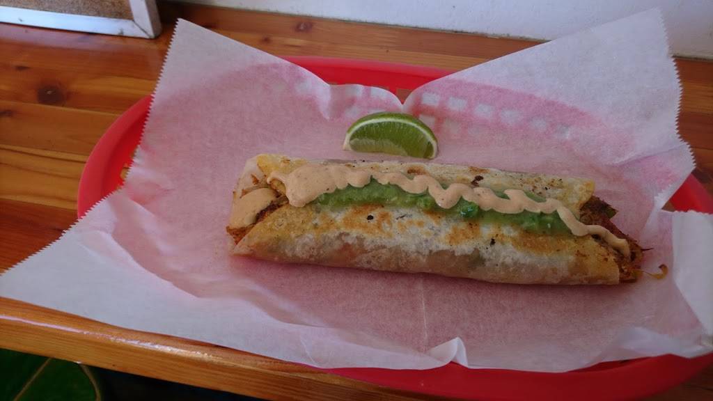 La Jaiba | restaurant | Av. Ruiz 37-B, Zona Centro, 22800 Ensenada, B.C., Mexico | 016462050594 OR +52 646 205 0594