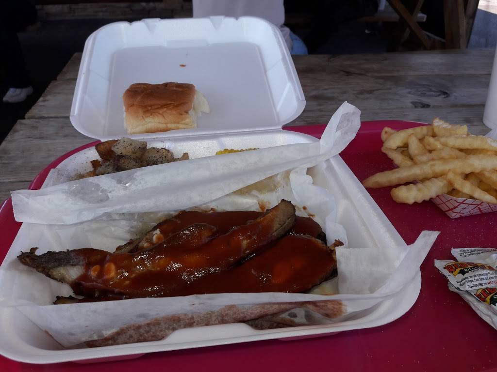 Merrills BBQ | restaurant | 2525 Forrest Ave, Gadsden, AL 35904, USA | 2565437457 OR +1 256-543-7457