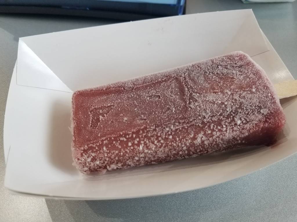 Twisted Treats | restaurant | 4820 TX-121, Lewisville, TX 75056, USA | 9725908660 OR +1 972-590-8660