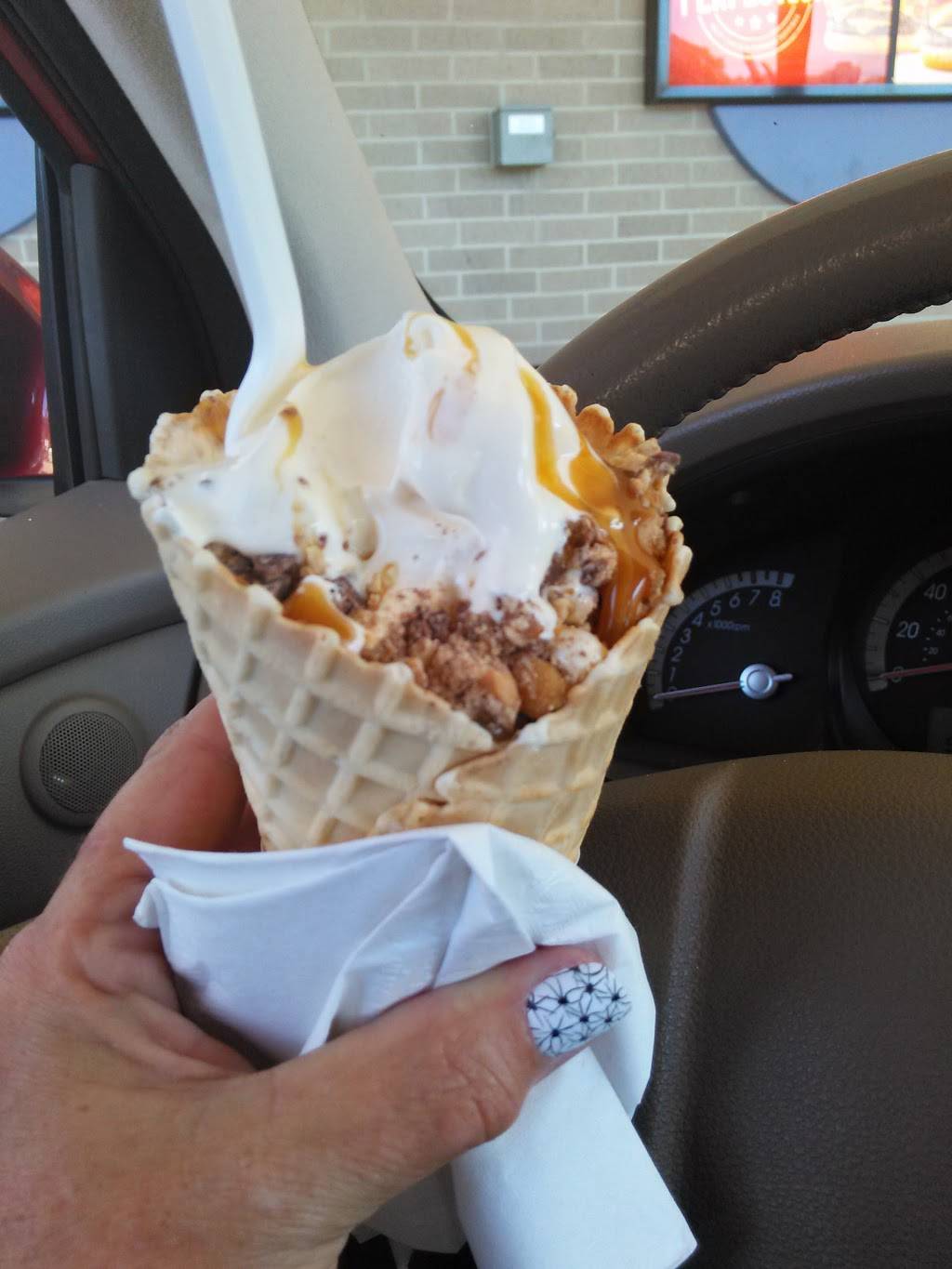 Sonic Drive-In | restaurant | 7420 E Brainerd Rd, Chattanooga, TN 37421, USA | 4238942699 OR +1 423-894-2699