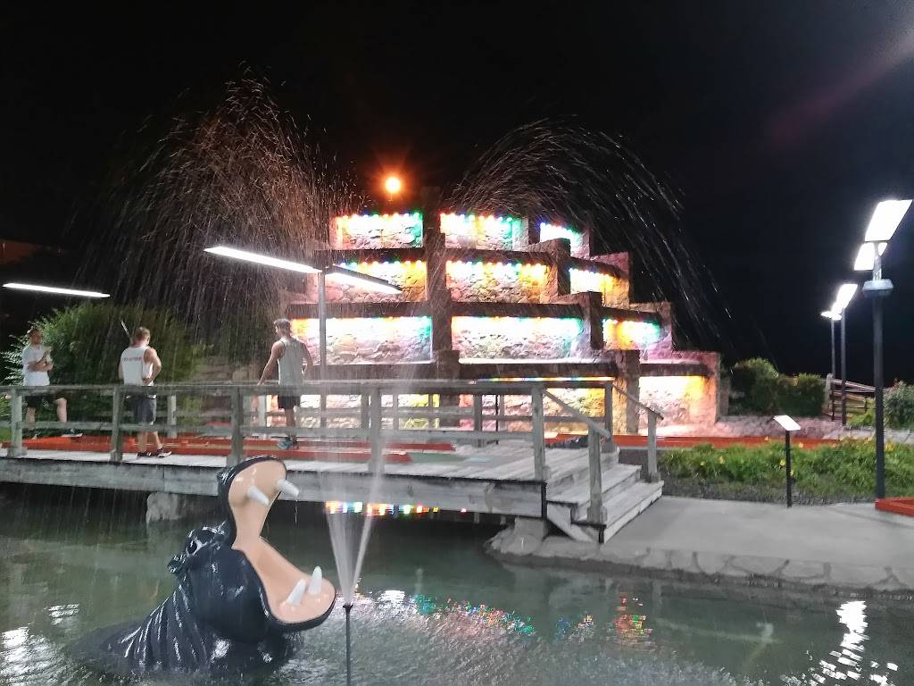 Putt-Putt Golf & Games | meal takeaway | 164 West End Ave, Knoxville, TN 37934, USA | 8656755558 OR +1 865-675-5558