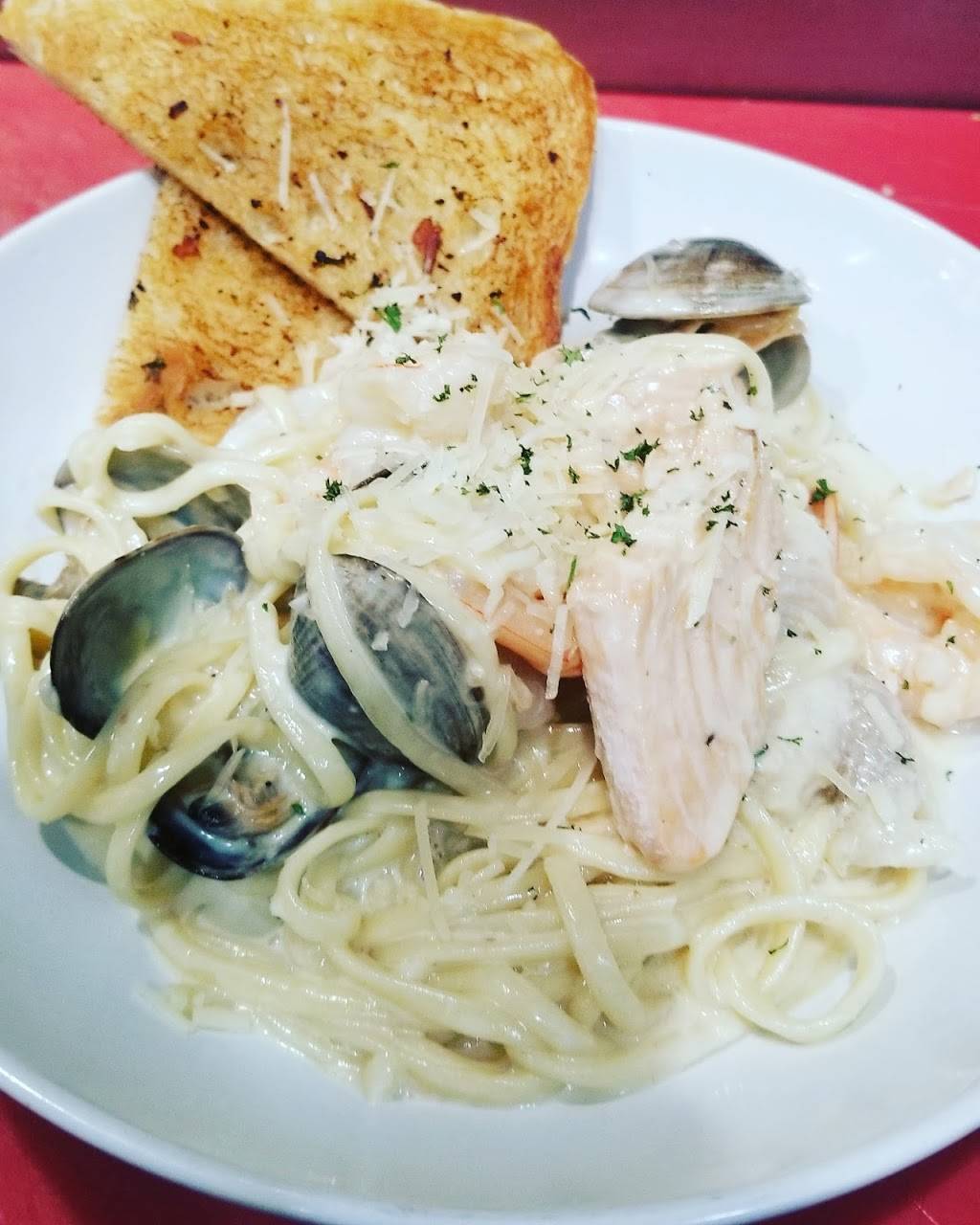 Riko Cafe Restaurant | restaurant | 7365 Healdsburg Ave, Sebastopol, CA 95472, USA | 7078278188 OR +1 707-827-8188