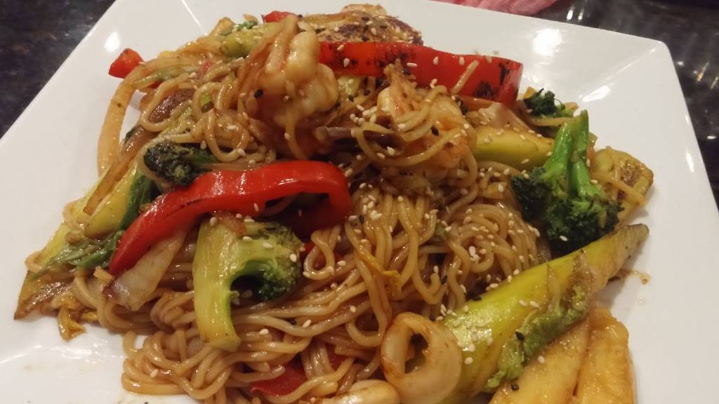 Oishi Japanese cuisine | restaurant | 1450 Ritchie Hwy unit 107, Arnold, MD 21012, USA | 4432145762 OR +1 443-214-5762