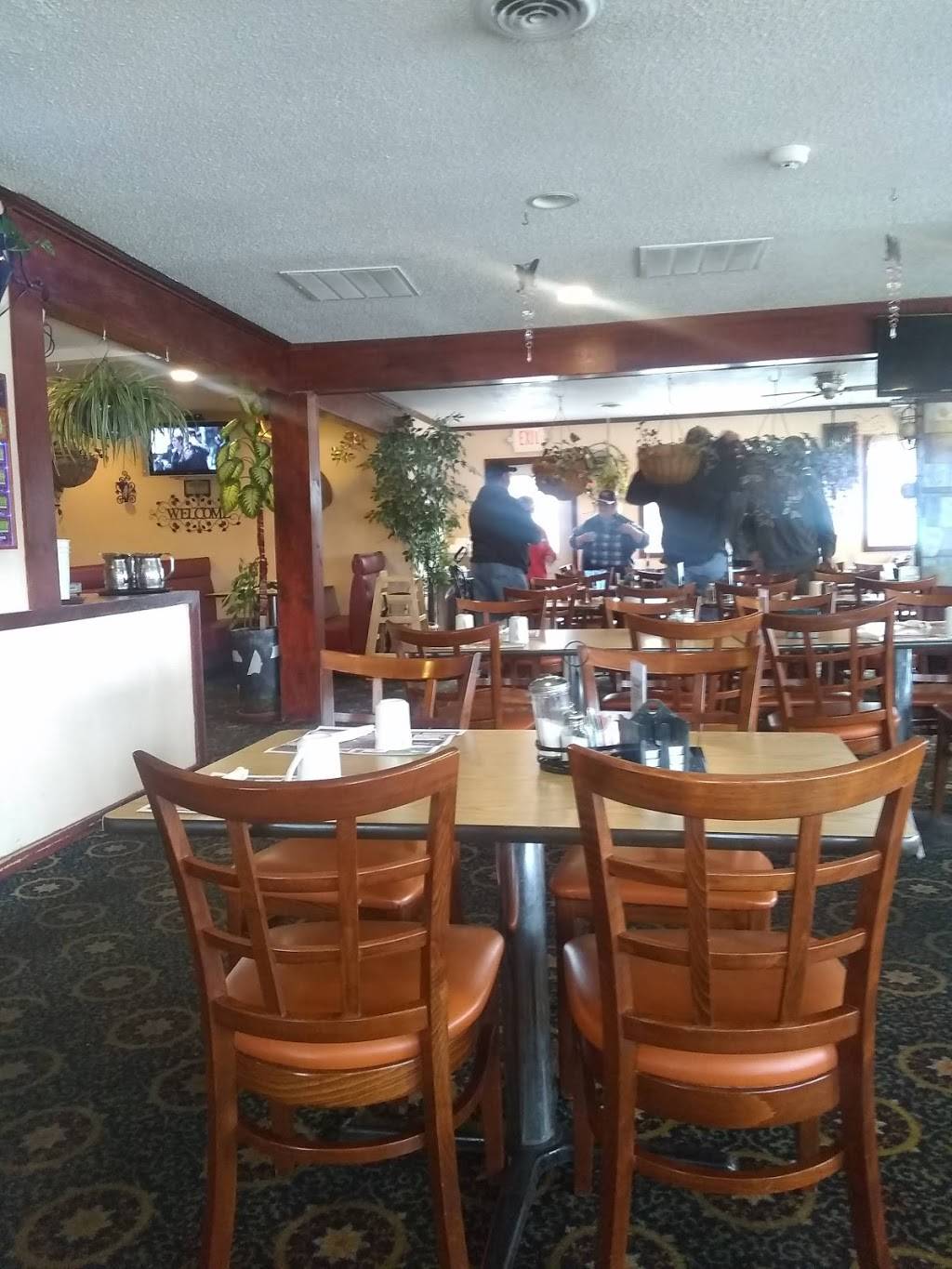 Family Affair Restaurant | restaurant | 208 N Main St, Friendship, WI 53934, USA | 6083390278 OR +1 608-339-0278
