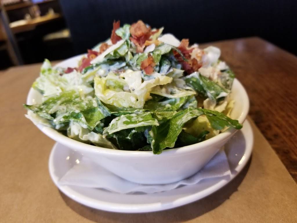 Jack Astors Bar & Grill | restaurant | 70 Mapleview Dr E, Barrie, ON L4M 4S7, Canada | 7057224737 OR +1 705-722-4737