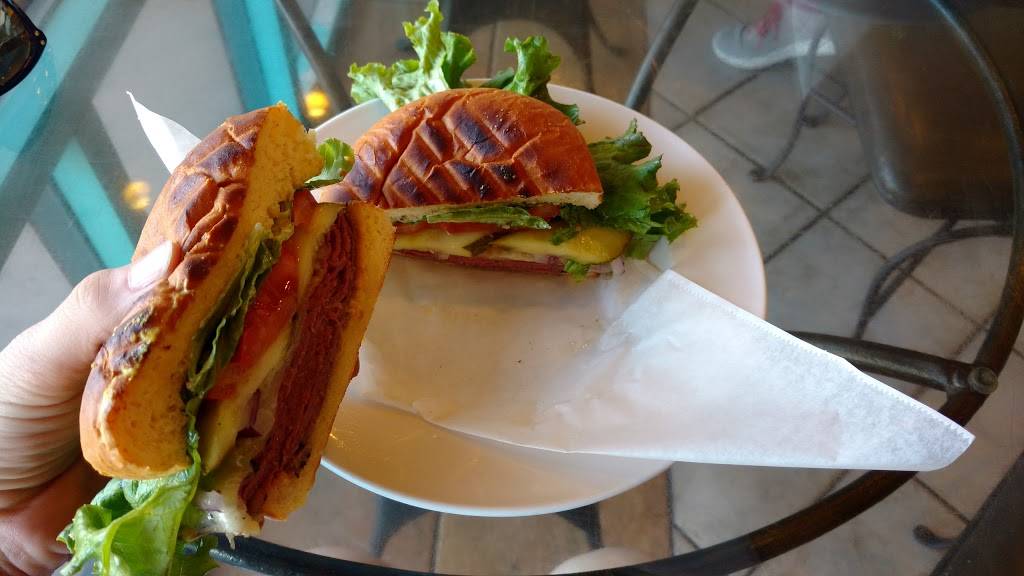 The HoneyBaked Ham Company of Tustin | restaurant | 13771 Newport Ave, Tustin, CA 92780, USA | 7147316616 OR +1 714-731-6616