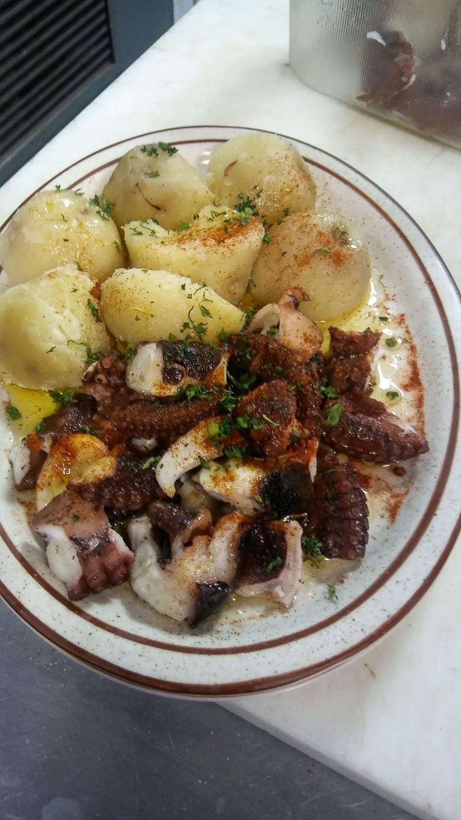 La Dulce Noche | restaurant | 3566 14th St NW, Washington, DC 20010, USA | 2027232800 OR +1 202-723-2800