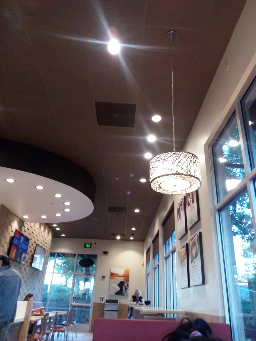 Panda Express | restaurant | 10090 SE Washington St #120, Portland, OR 97216, USA | 5032573171 OR +1 503-257-3171