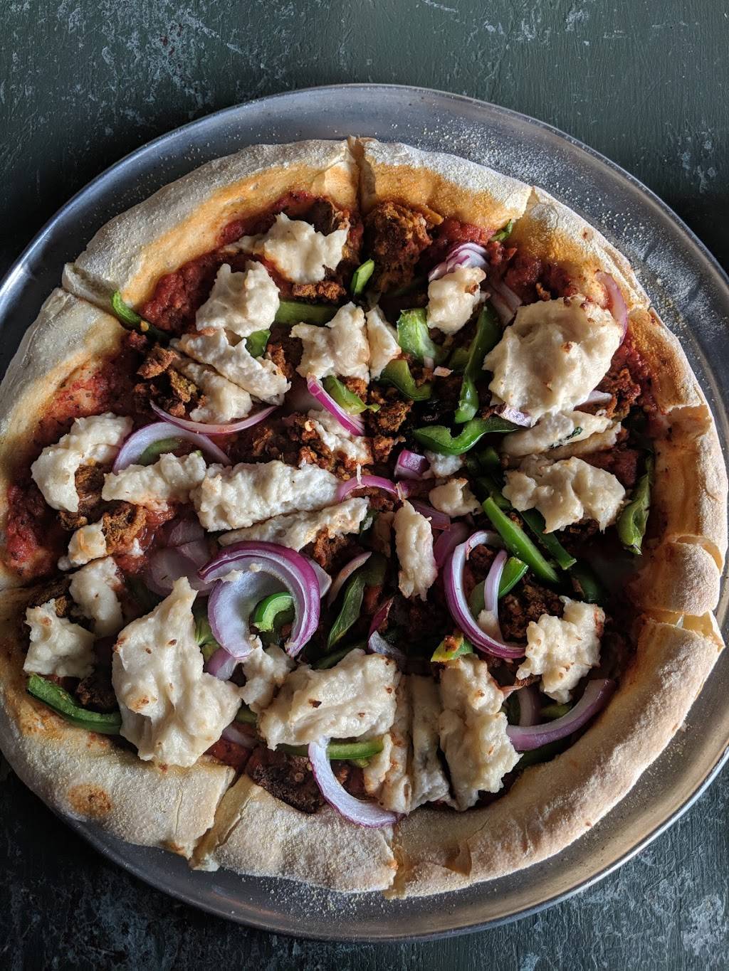 Old Dog Tavern | restaurant | 402 E Kalamazoo Ave, Kalamazoo, MI 49007, USA | 2693815677 OR +1 269-381-5677