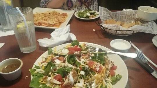 OCharley’s Restaurant & Bar | restaurant | 3412 W Andrew Johnson Hw, Morristown, TN 37814, USA | 4235870175 OR +1 423-587-0175