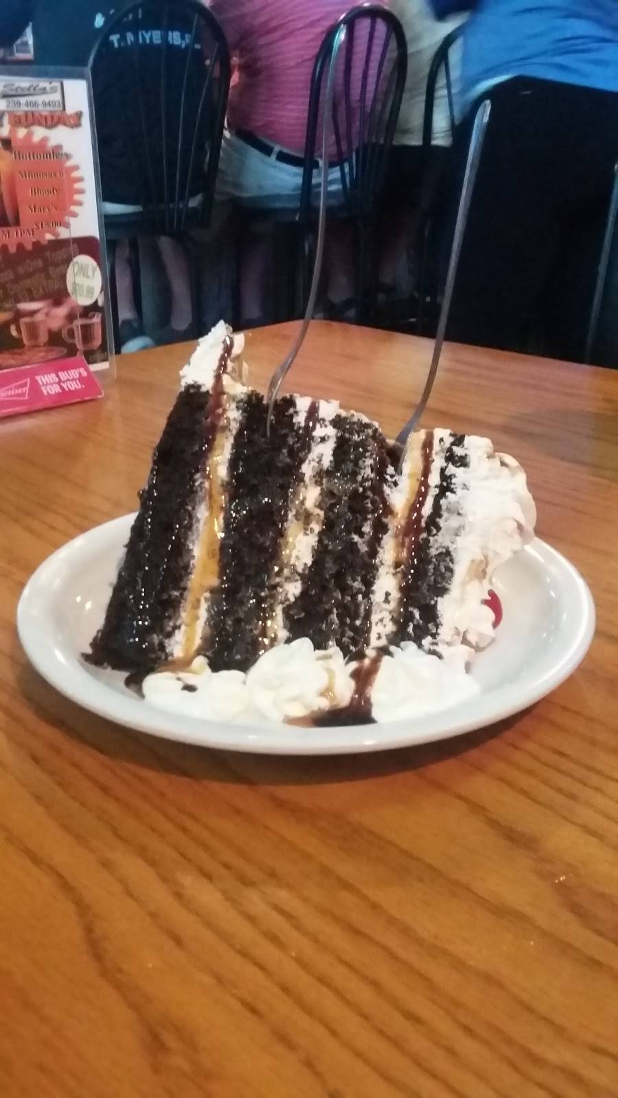 Nick & Stellas | night club | 15271 McGregor Blvd # 14, Fort Myers, FL 33908, USA | 2394669493 OR +1 239-466-9493