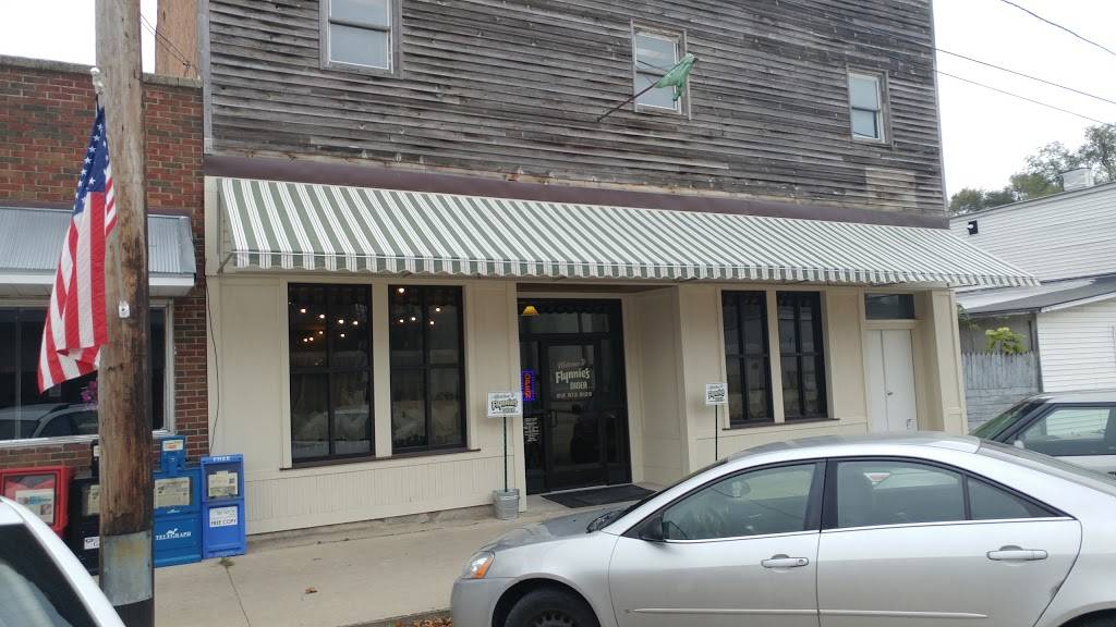 Flynnies Diner | restaurant | 607 Depot Ave, Dixon, IL 61021, USA | 8159738129 OR +1 815-973-8129